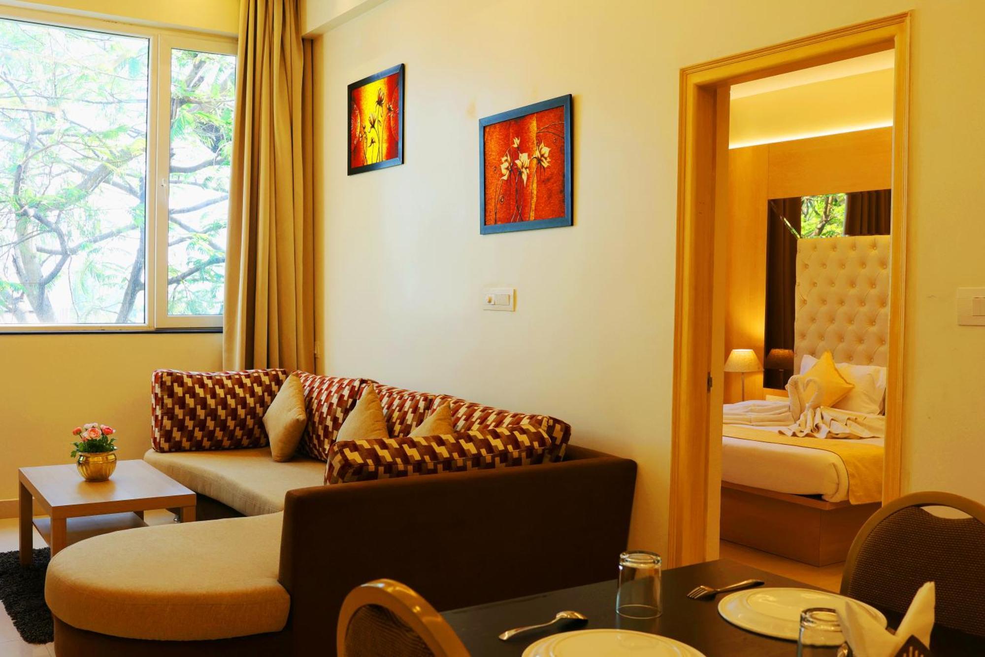 Grand Regency Rajajinagar, Iskcon Temple - Wtc Hotell Bangalore Exteriör bild
